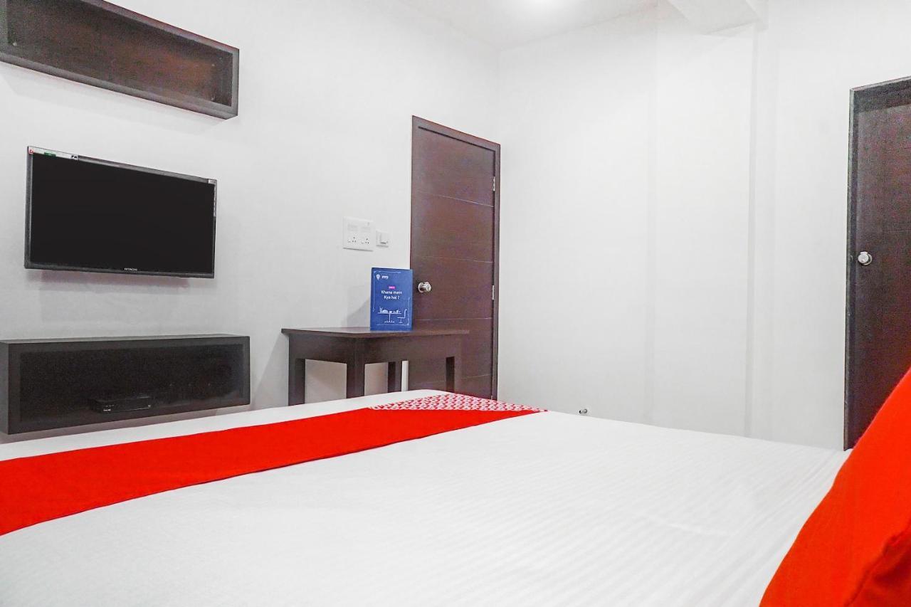 Oyo 15741 Z Inn Phursungi Exterior foto
